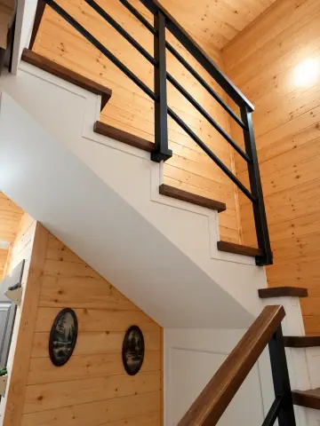 Лиственница, ригельное ограждение и подшивка — фото 6